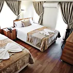 Hotel Taksim Palace