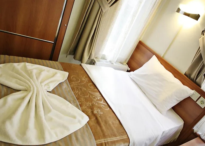 Hotel Taksim Palace 3*