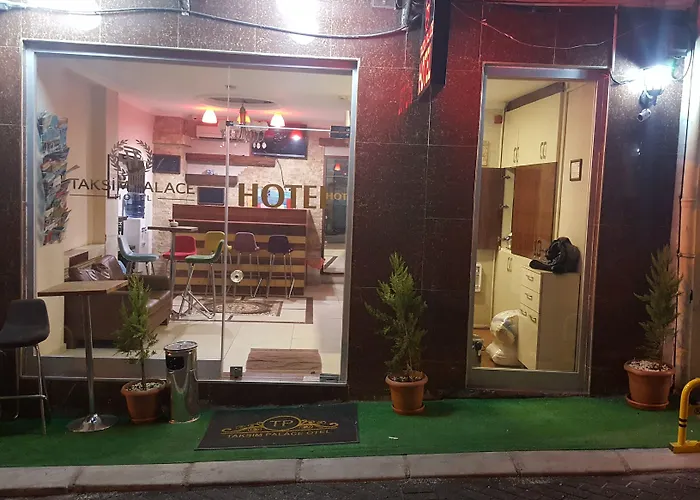 Hotel Taksim Palace