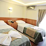 Taksim Palace 3*