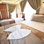 Taksim Palace Otel 3*