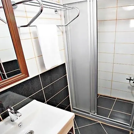 Taksim Palace 3*