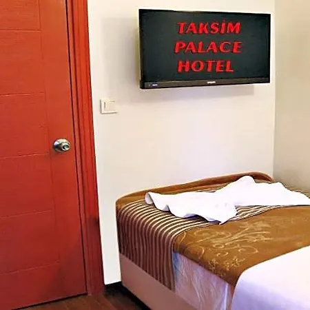 Taksim Palace 3*