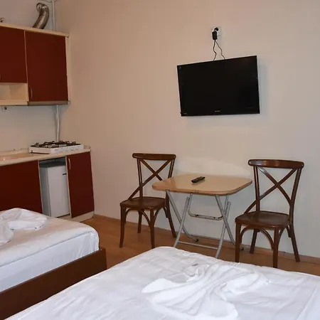 Taksim Palace 3*