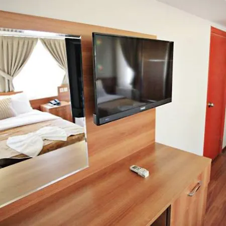 Hotel Taksim Palace