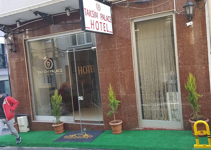 Hotel Taksim Palace 3*